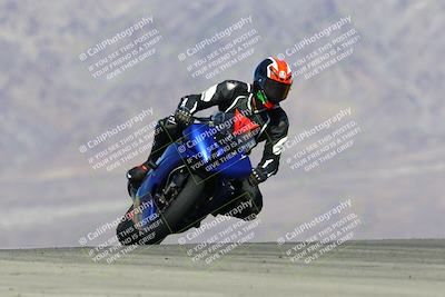 media/Feb-12-2022-SoCal Trackdays (Sat) [[3b21b94a56]]/Turn 9 Set 2 (1140am)/